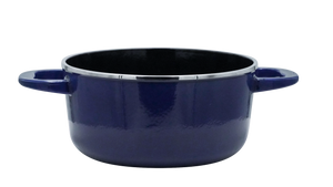 Hesslebach Cookware 6 inch 1 1/2 quart Dutch Oven. - Precision Casted Dutch Ovens Cookware that lasts | Hesslebach Cookware